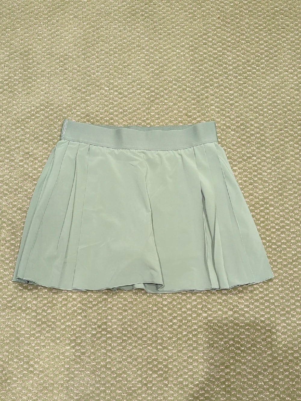 tna action tiebreak skirt